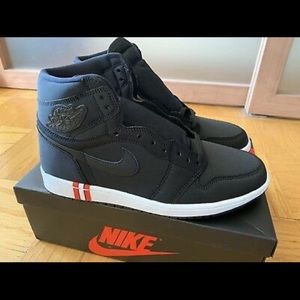 Air Jordan 1 PSG
